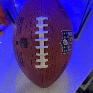 OFFICIAL KANSAS CITY CHIEFS GAME FOOTBALL